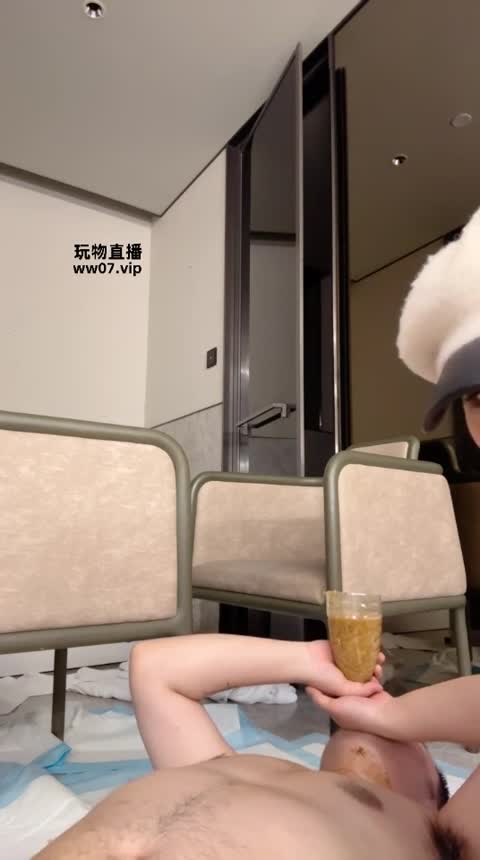 不知名和胖虎 重口 挑战呕吐物-女神之家