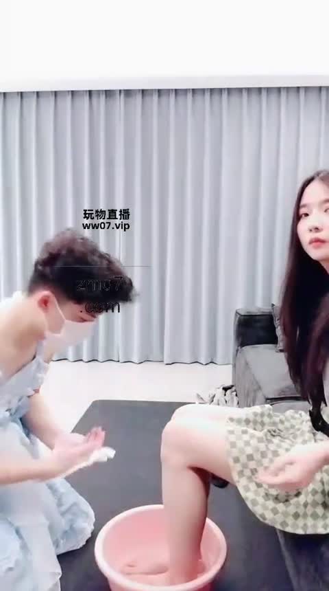 抚兮 傻狗偷穿-女神之家